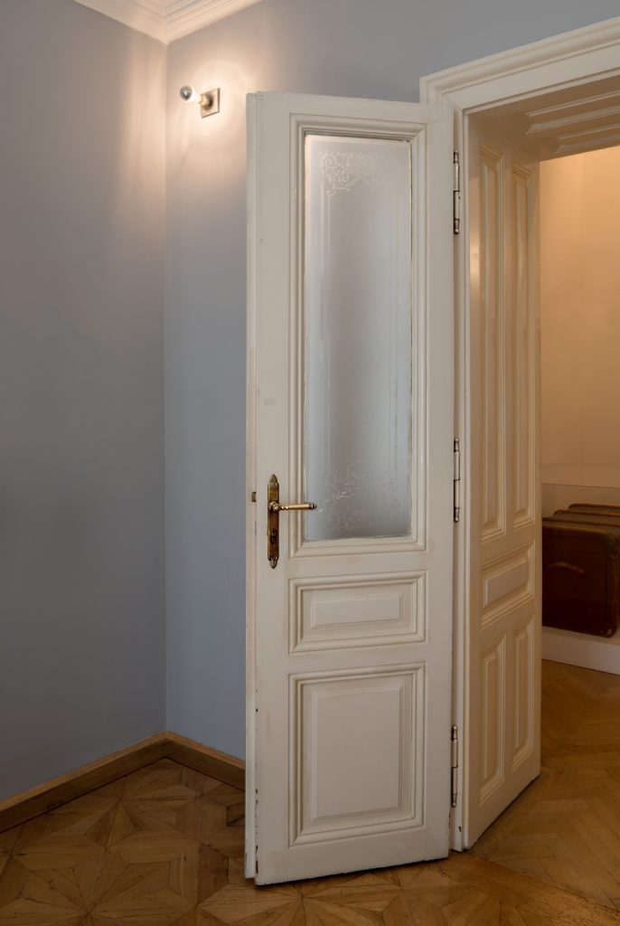 Doorway Freud Family Apartment Berggasse 19 Vienna 2016 by Leslie Hossack