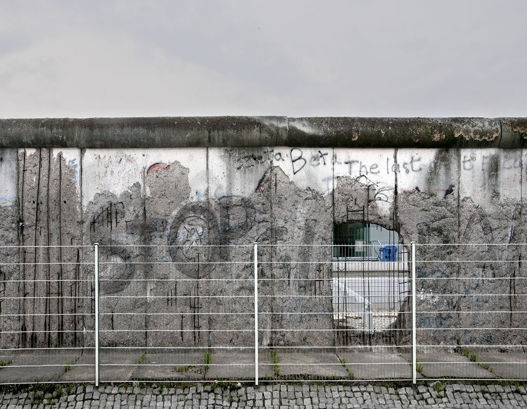 The Berlin Wall Photographs - The Wall, Niederkirchner Strasse, Detail 5, Berlin 2010 by Leslie Hossack